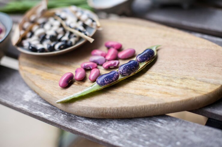 Hyacinth Beans Sem Fali Dwarf (सेम फली) | Vegetable Seeds (15-20 seeds)