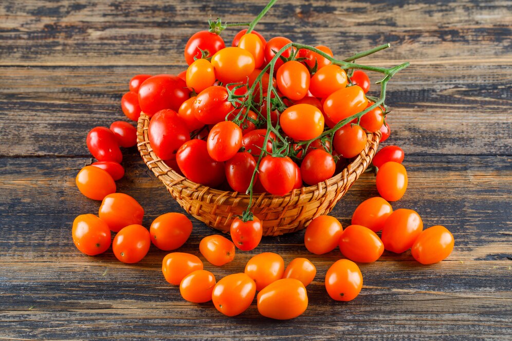 Cherry Tomato (चेरी टमाटर) | Vegetable Seeds(25-30 seeds)